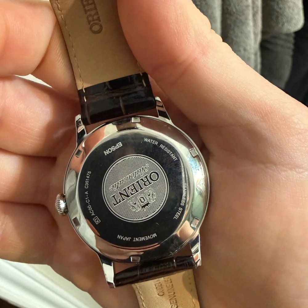 Orient Bambino V2 with Brown Leather Strap - Picture 3 of 4